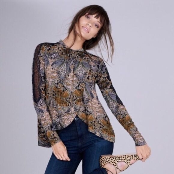 Free People New World Nouveau Jersey Lace Inset Top in Coal Combo - Picture 6 of 6